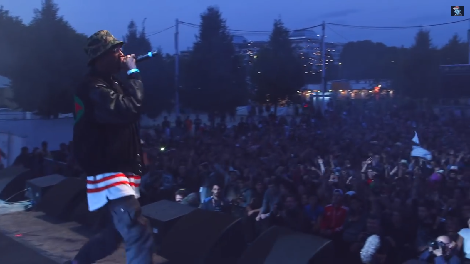 Screenshot 2014-11-24 03.22.34