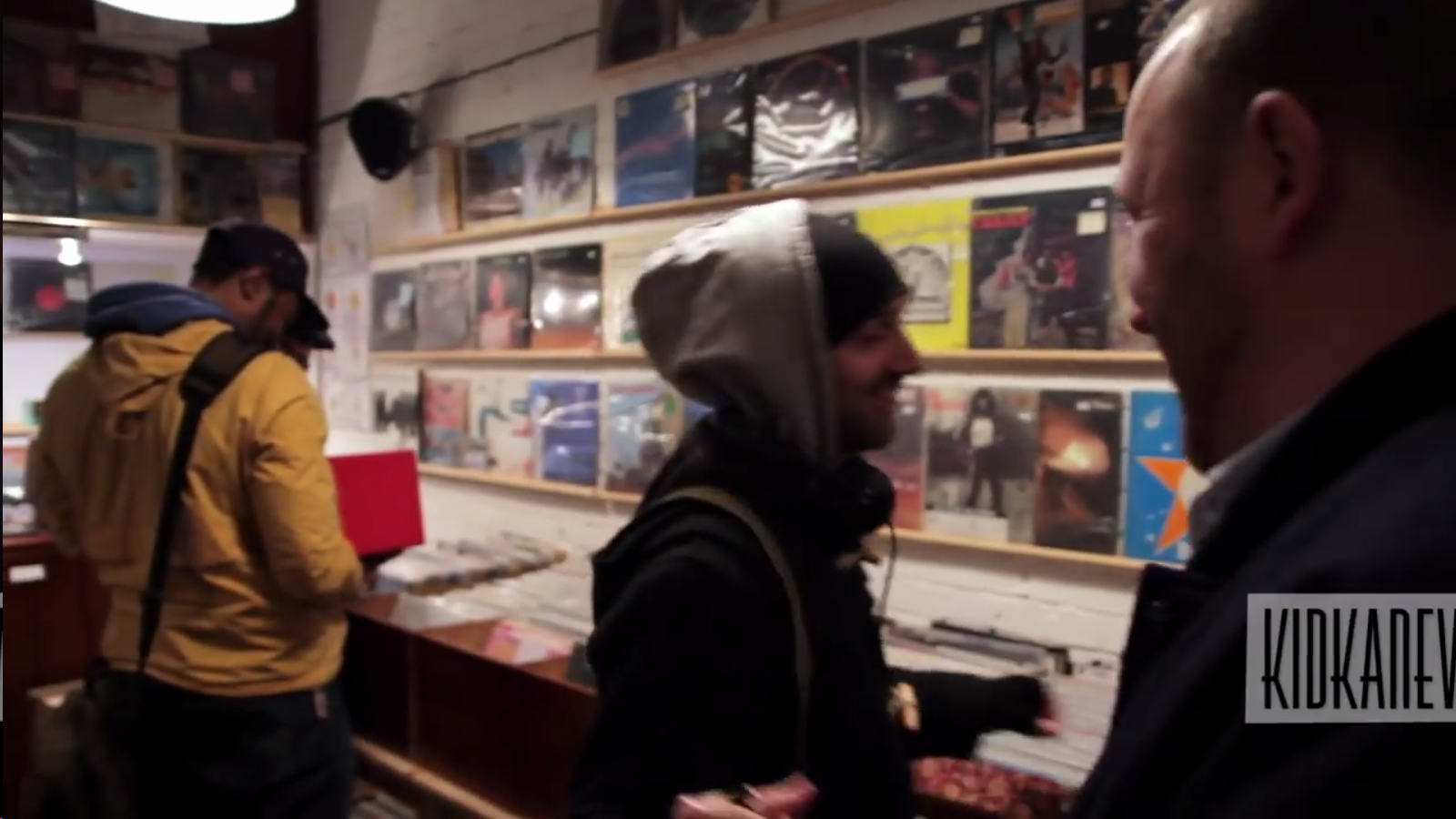 Screenshot 2015-04-18 02.41.33