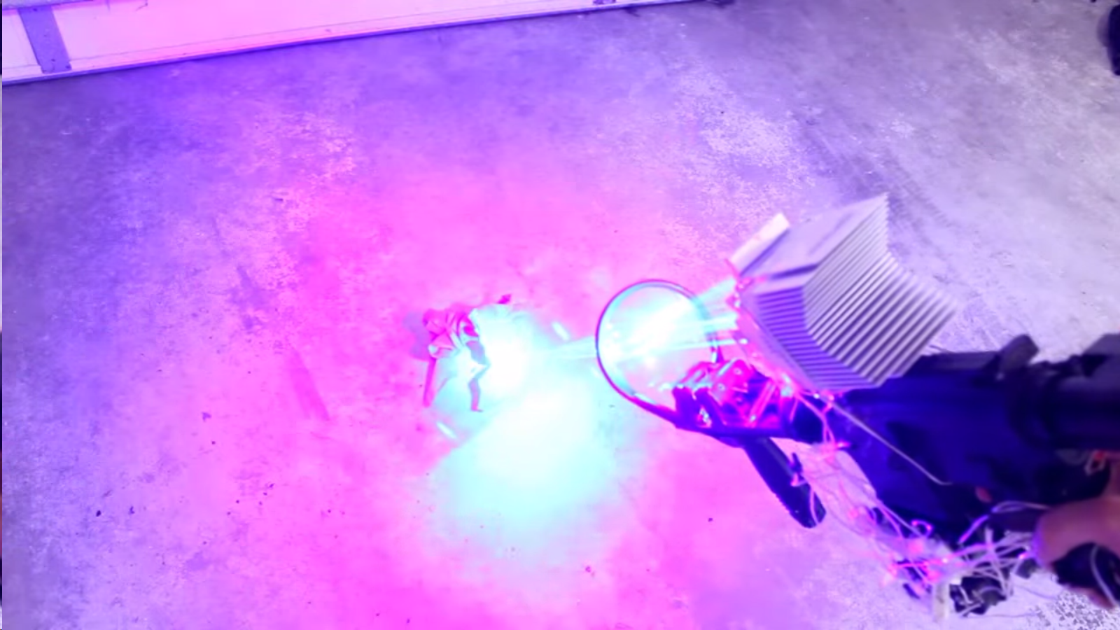 Screenshot 2015-06-15 00.33.04