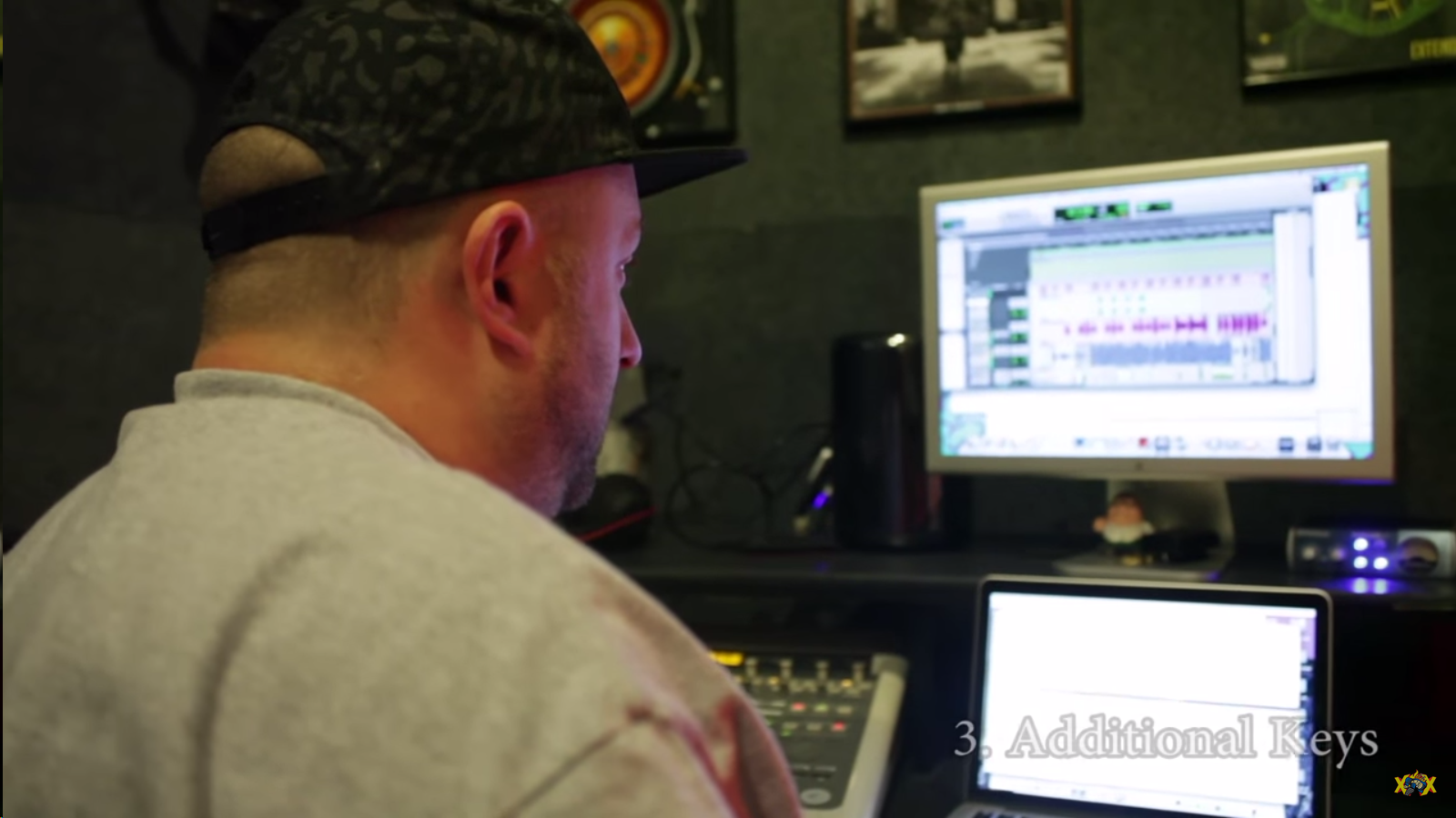 Screenshot 2015-08-19 00.35.43