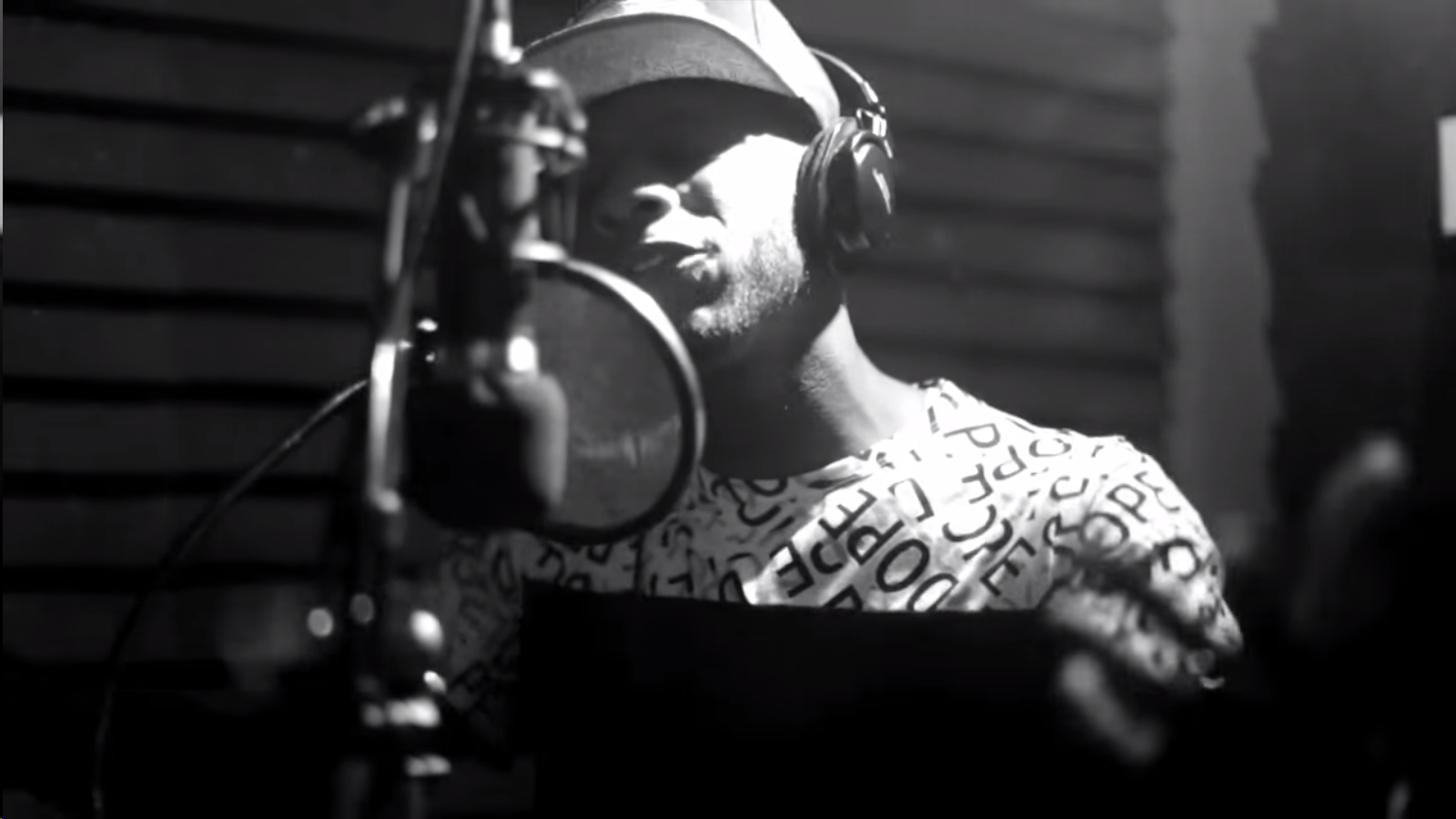 Screenshot 2015-08-27 03.23.40