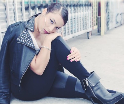 artworks-000072093397-8vlkzg-t500x500