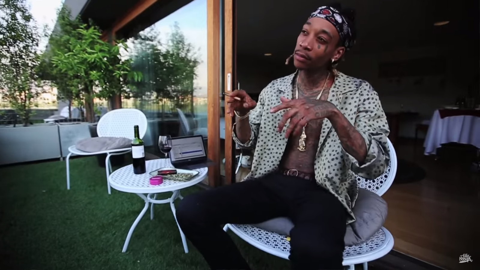 Screenshot 2016-04-15 02.29.06