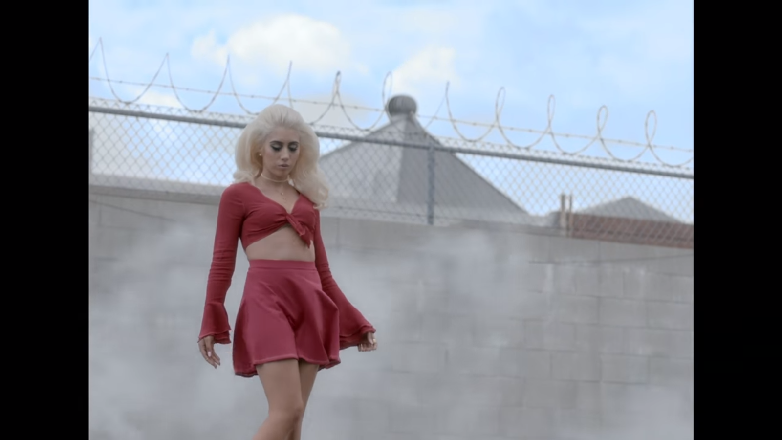 Screenshot 2016-04-24 01.30.35