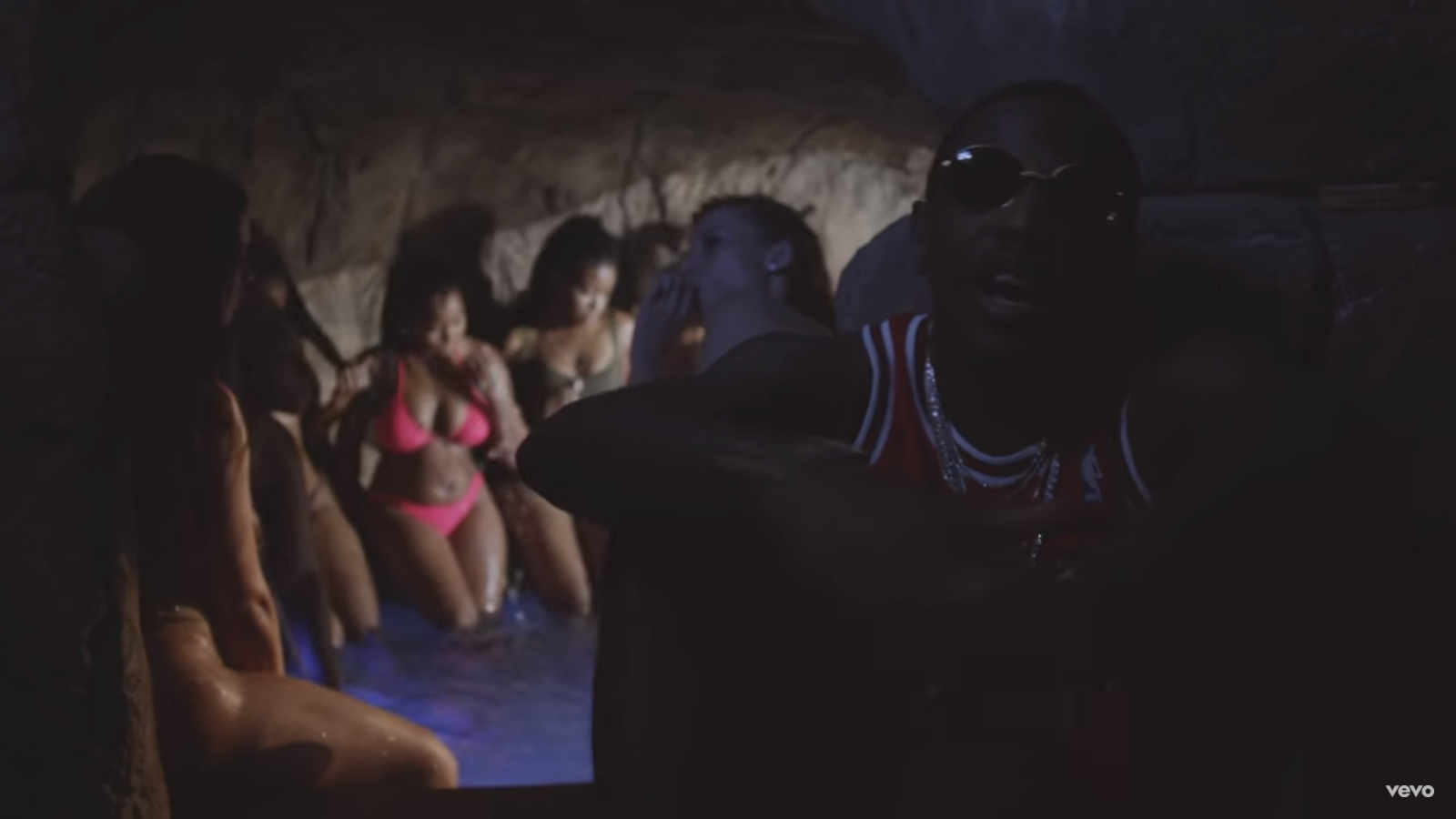 Screenshot 2016-08-12 00.04.37