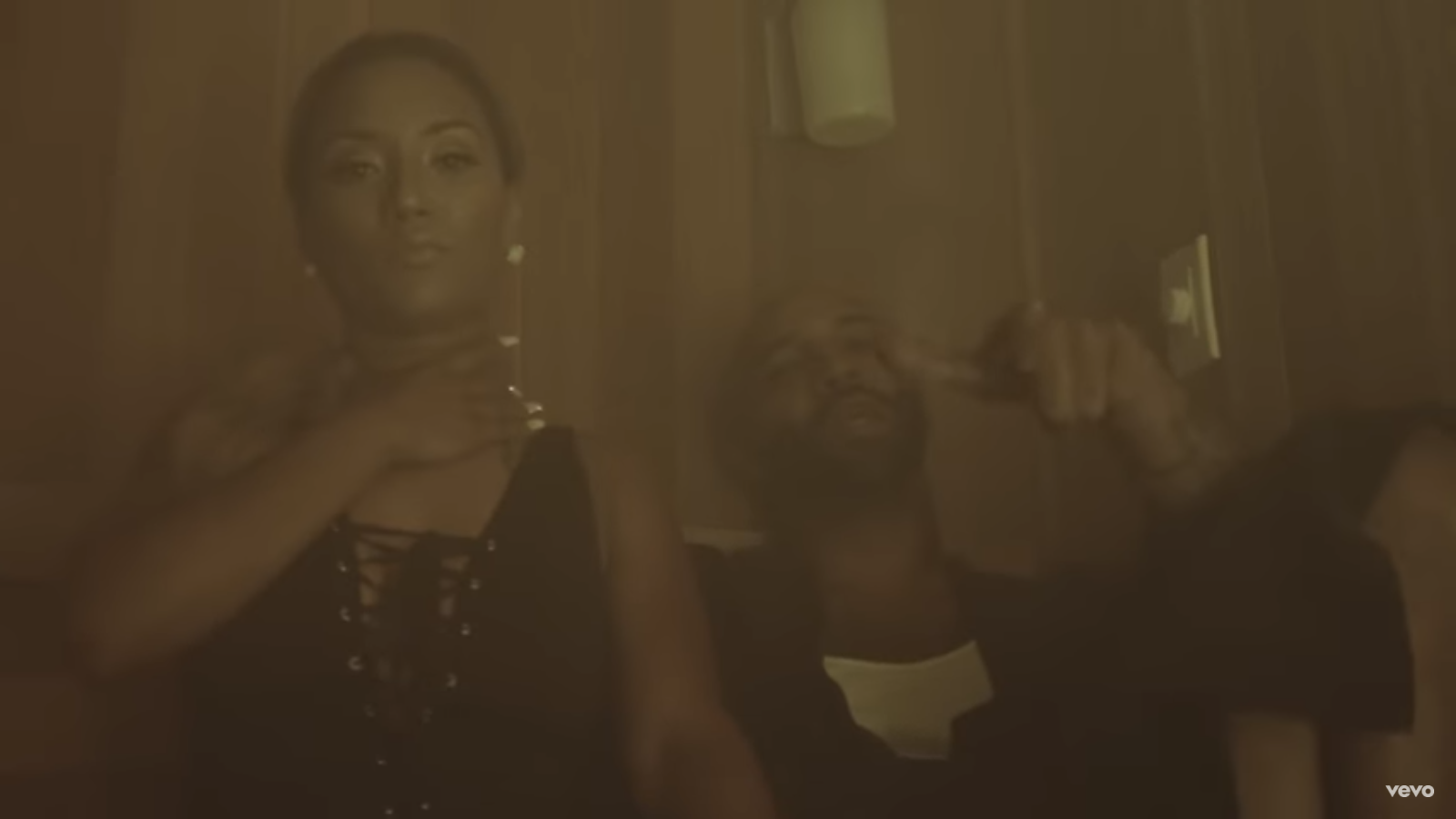 Screenshot 2016-08-12 00.06.35