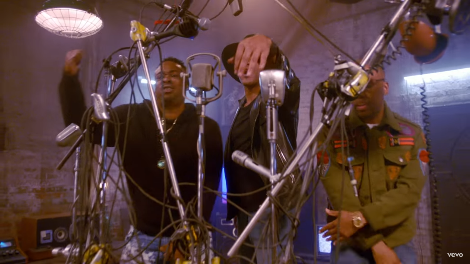 Screenshot 2016-11-18 04.38.45